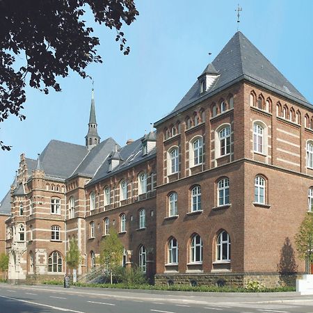 Collegium Leoninum Hotel Bona Exterior foto